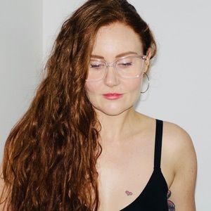 Meet your Posher, Talisha